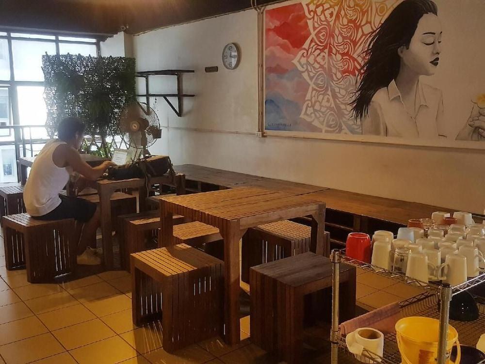 The Mixx Hostel Bangkok Ngoại thất bức ảnh