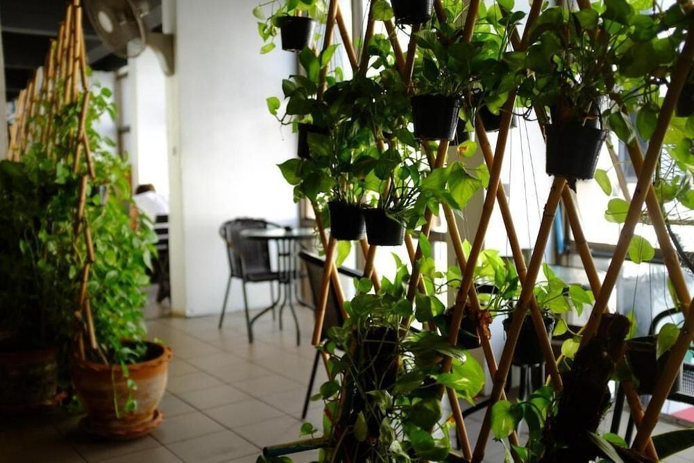 The Mixx Hostel Bangkok Ngoại thất bức ảnh
